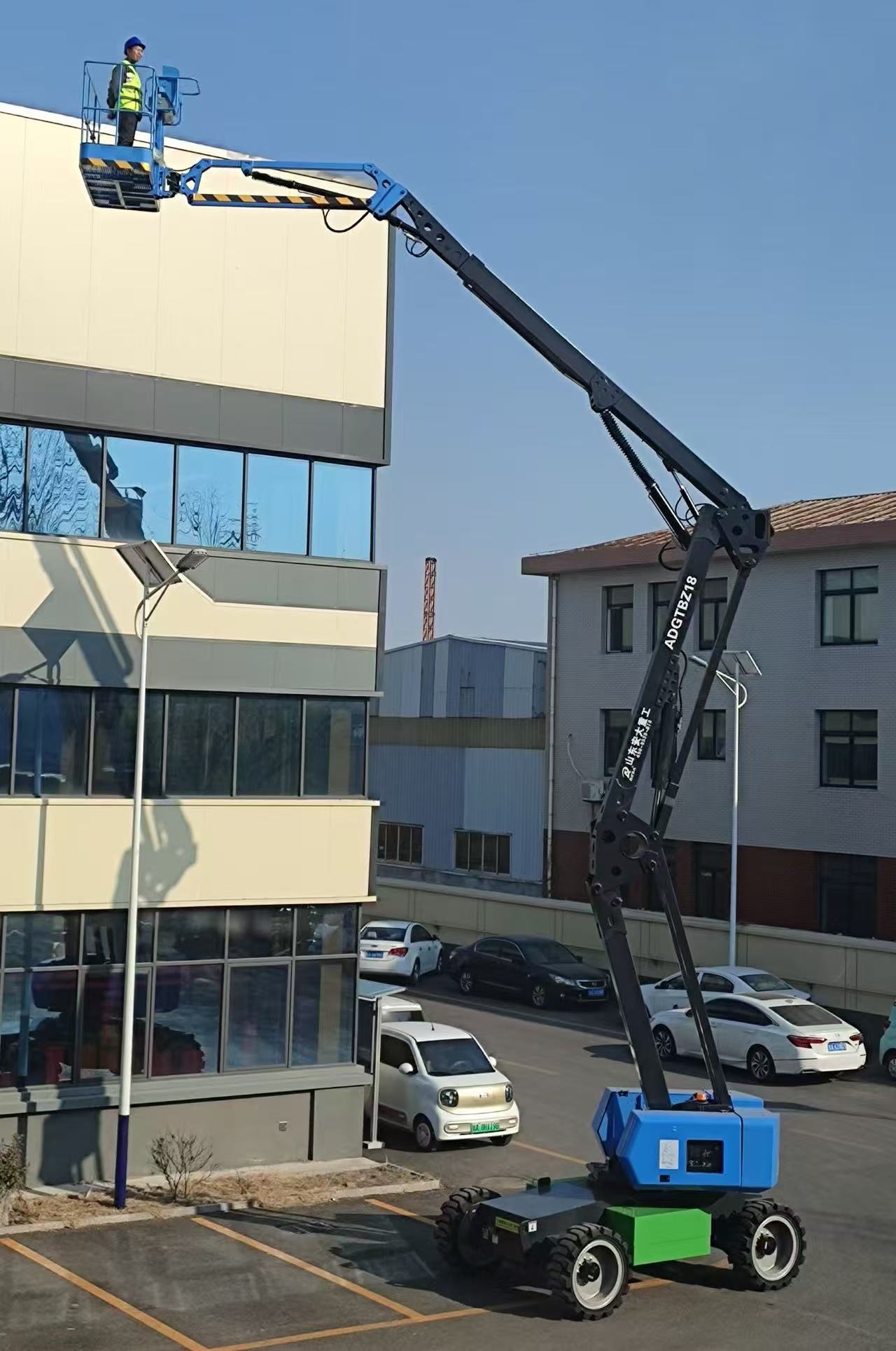 All-Round Articulating Boom Lift Solutions